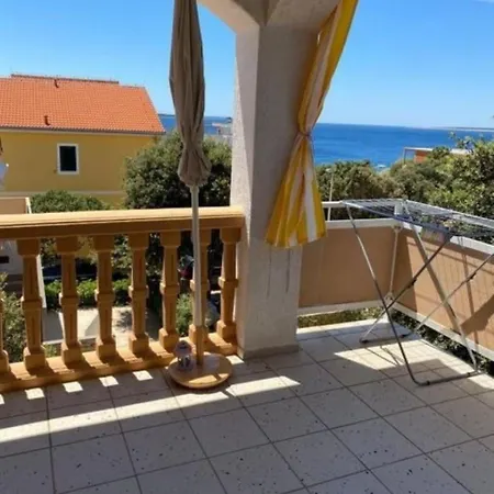 Apartments Mare Family Only *