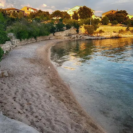 Apartman Apartments Mare Family Only *