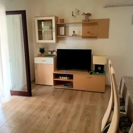 Apartman Apartments Mare Family Only Mandre