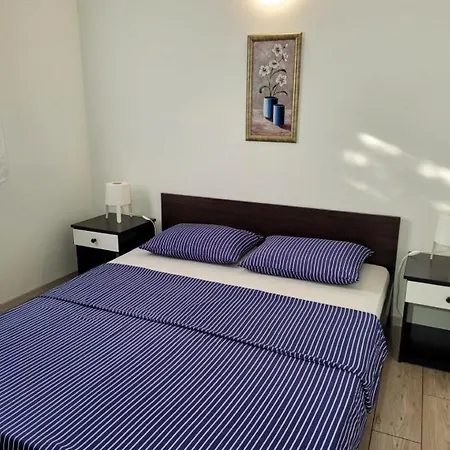 Apartment Apartments Mare Family Only *
