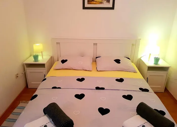 Apartment Apartments Mare Family Only