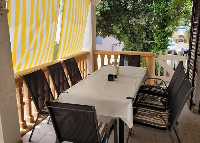 Mare Family Only Apartamento Mandre